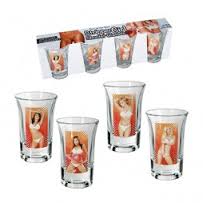 שוטים מפתיעים