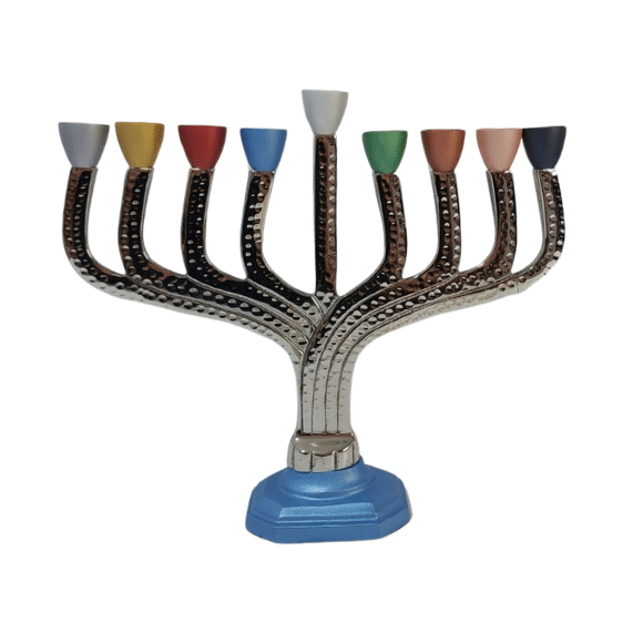 חנוכייה צבעונית מעוצבת